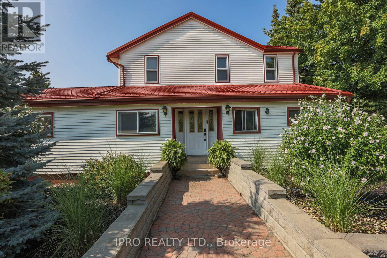 Property at 1027 NIAGARA STONE ROAD image 1