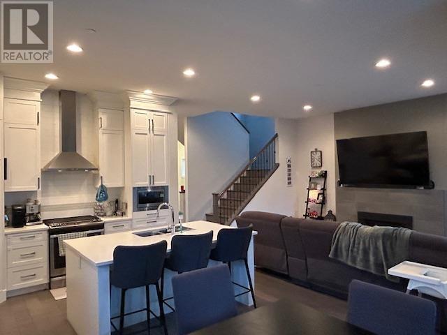 11036 Buckerfield Drive, Maple Ridge, British Columbia  V2W 1Z8 - Photo 12 - R2886453