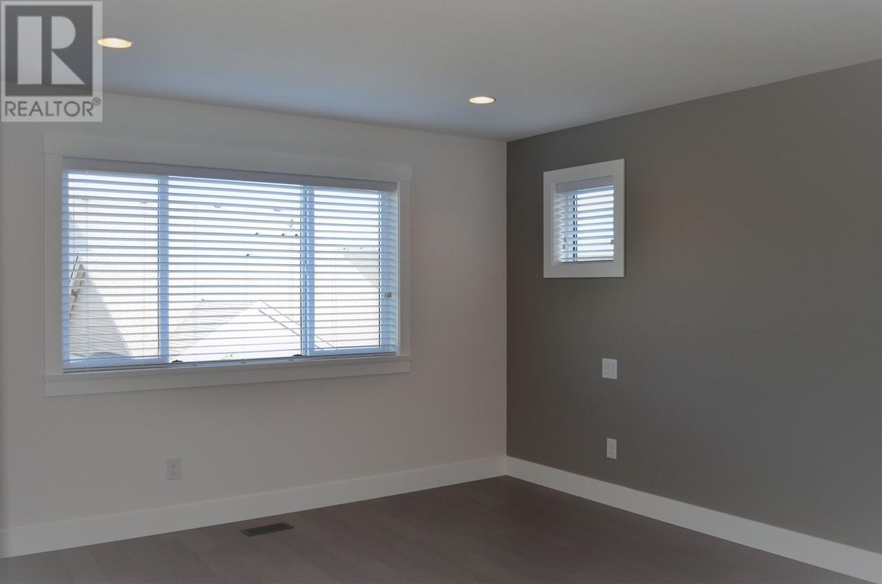 11036 Buckerfield Drive, Maple Ridge, British Columbia  V2W 1Z8 - Photo 5 - R2886453