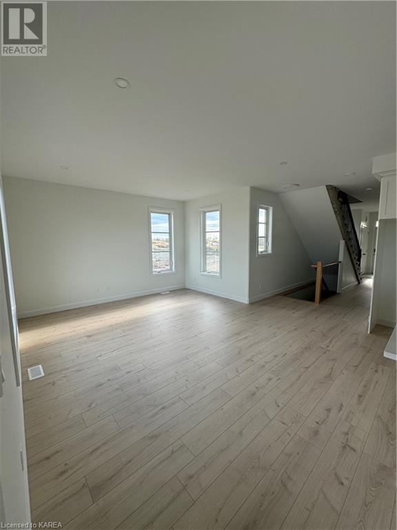 226 Dr Richard James Crescent, Amherstview, Ontario  K7N 0E9 - Photo 10 - 40636610