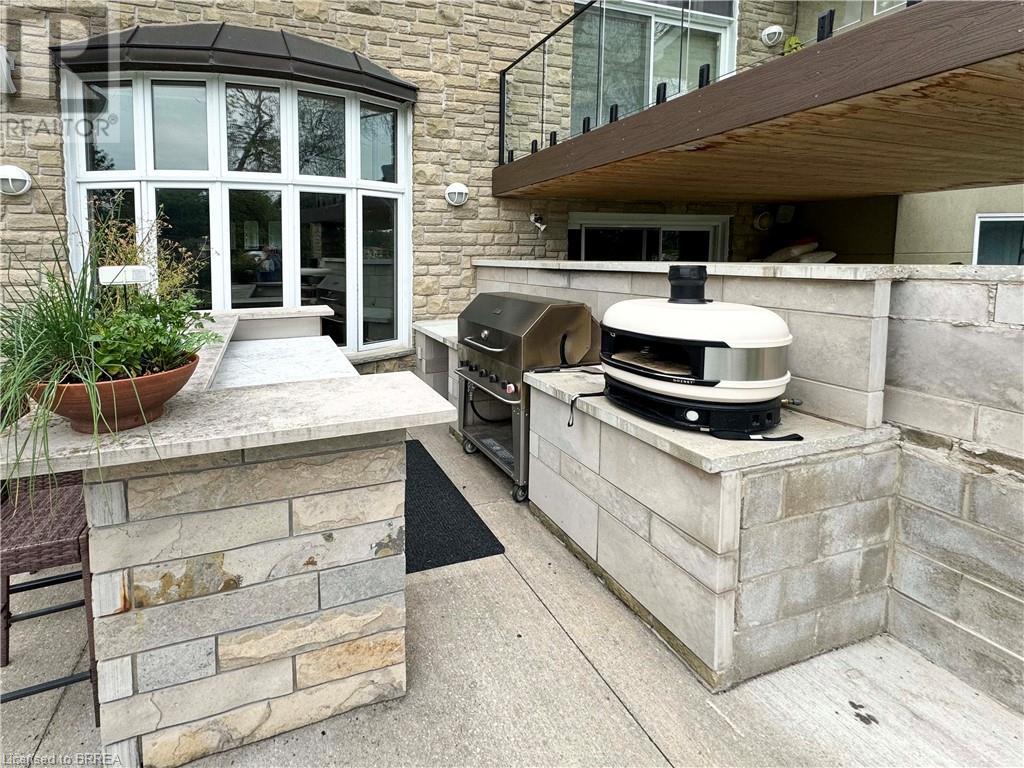 211 Old Mosley Street, Wasaga Beach, Ontario  L9Z 2J2 - Photo 5 - 40631723