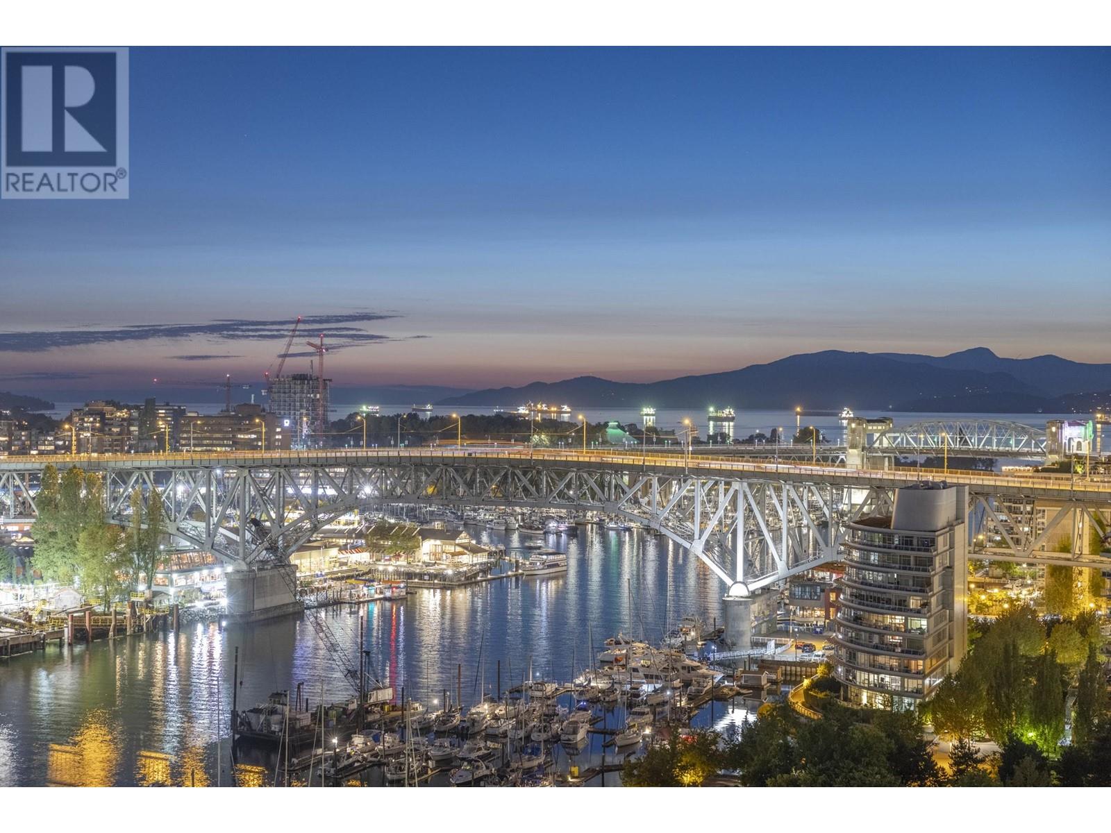 Listing Picture 18 of 40 : 2002 1515 HOMER MEWS, Vancouver / 溫哥華 - 魯藝地產 Yvonne Lu Group - MLS Medallion Club Member