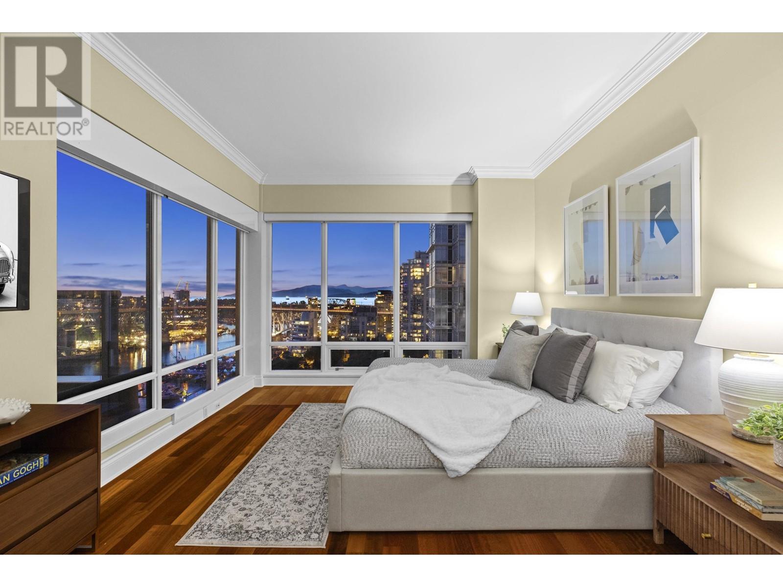 Listing Picture 19 of 40 : 2002 1515 HOMER MEWS, Vancouver / 溫哥華 - 魯藝地產 Yvonne Lu Group - MLS Medallion Club Member