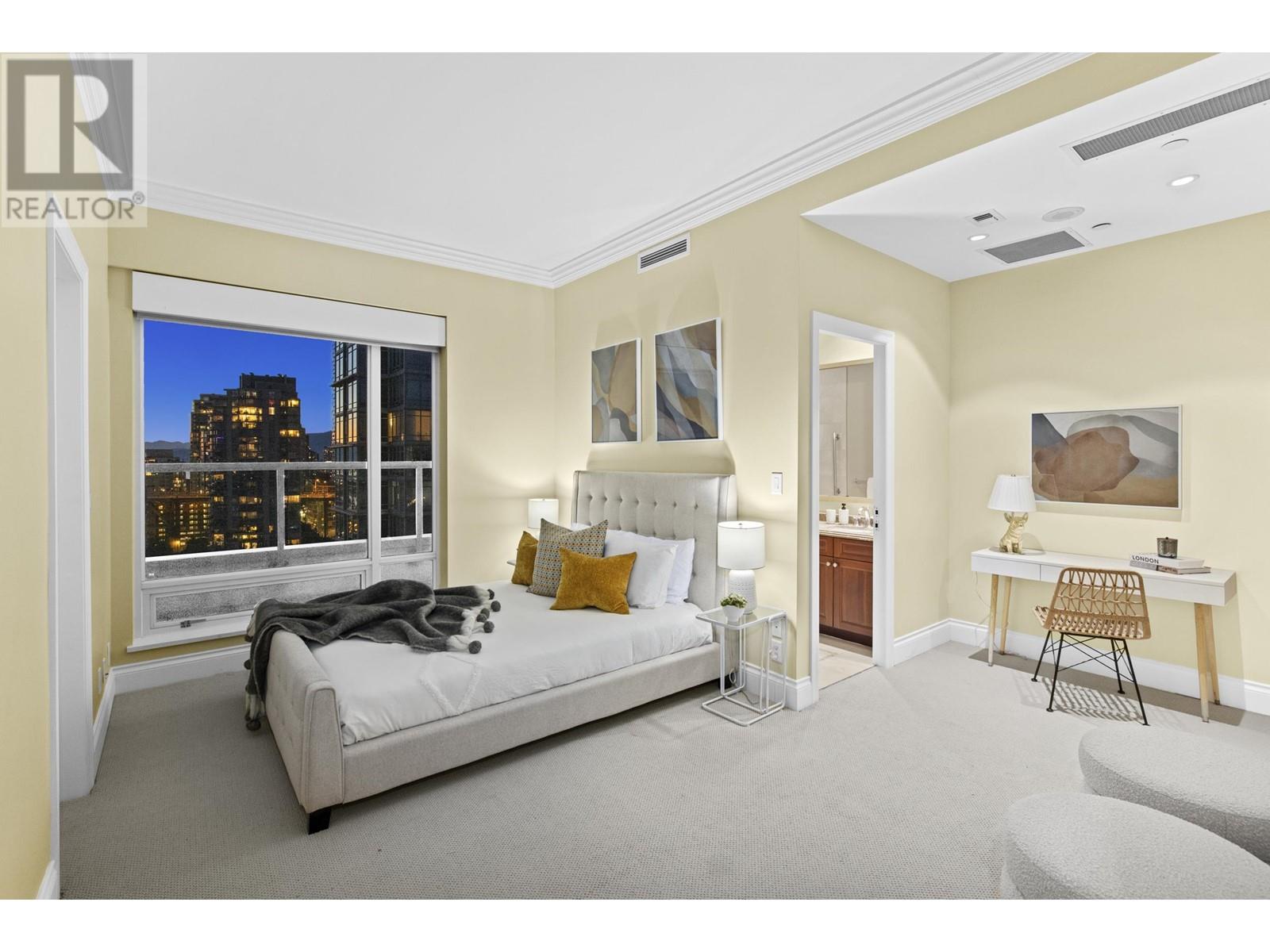 Listing Picture 24 of 40 : 2002 1515 HOMER MEWS, Vancouver / 溫哥華 - 魯藝地產 Yvonne Lu Group - MLS Medallion Club Member