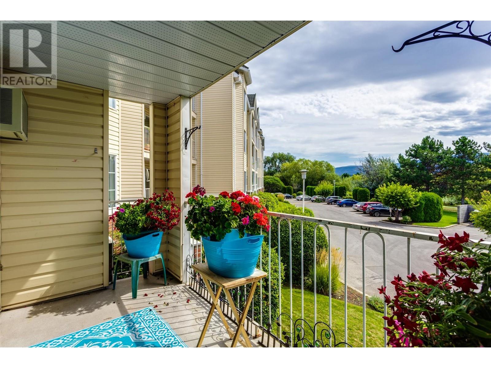 3163 Richter Street Unit# 216 Kelowna