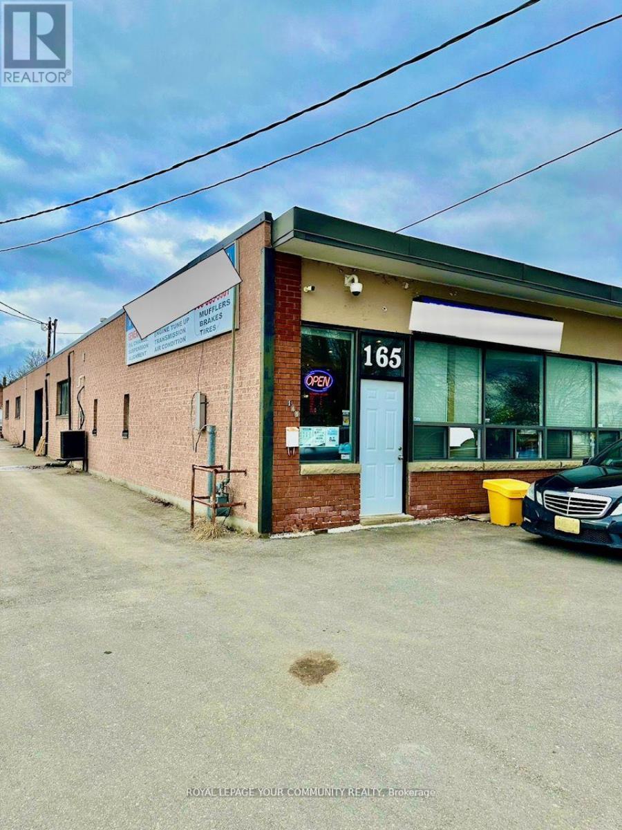 165 CENTRE STREET E, richmond hill (crosby), Ontario