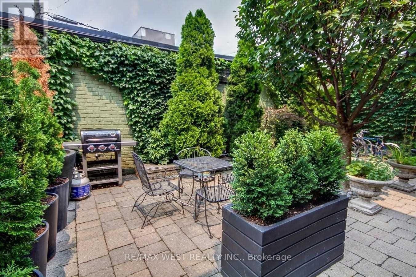 #3 - 253 Logan Avenue, Toronto (South Riverdale), Ontario  M4M 3J2 - Photo 3 - E9265735