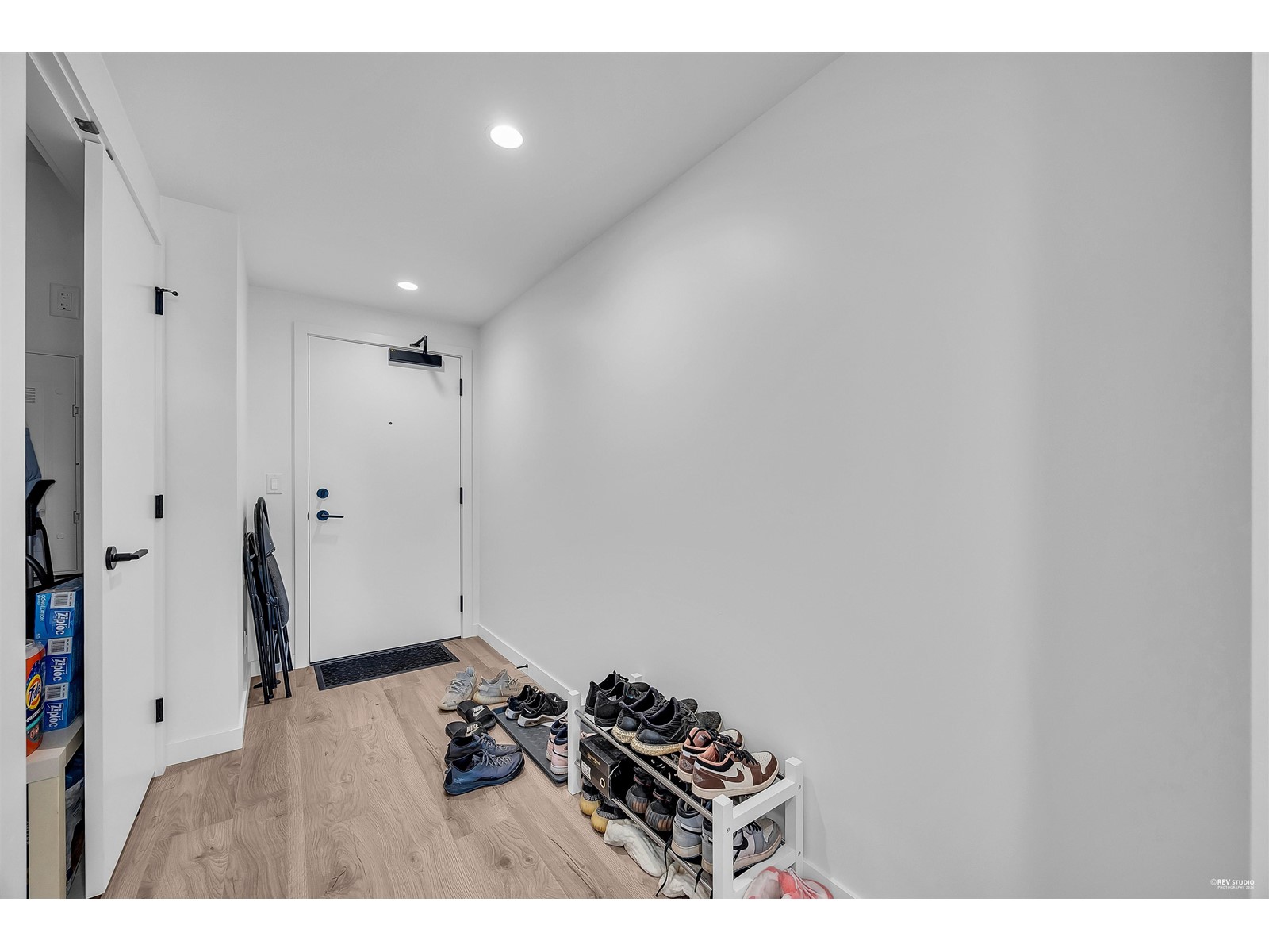 Property at 2510 13428 105 AVENUE image 3