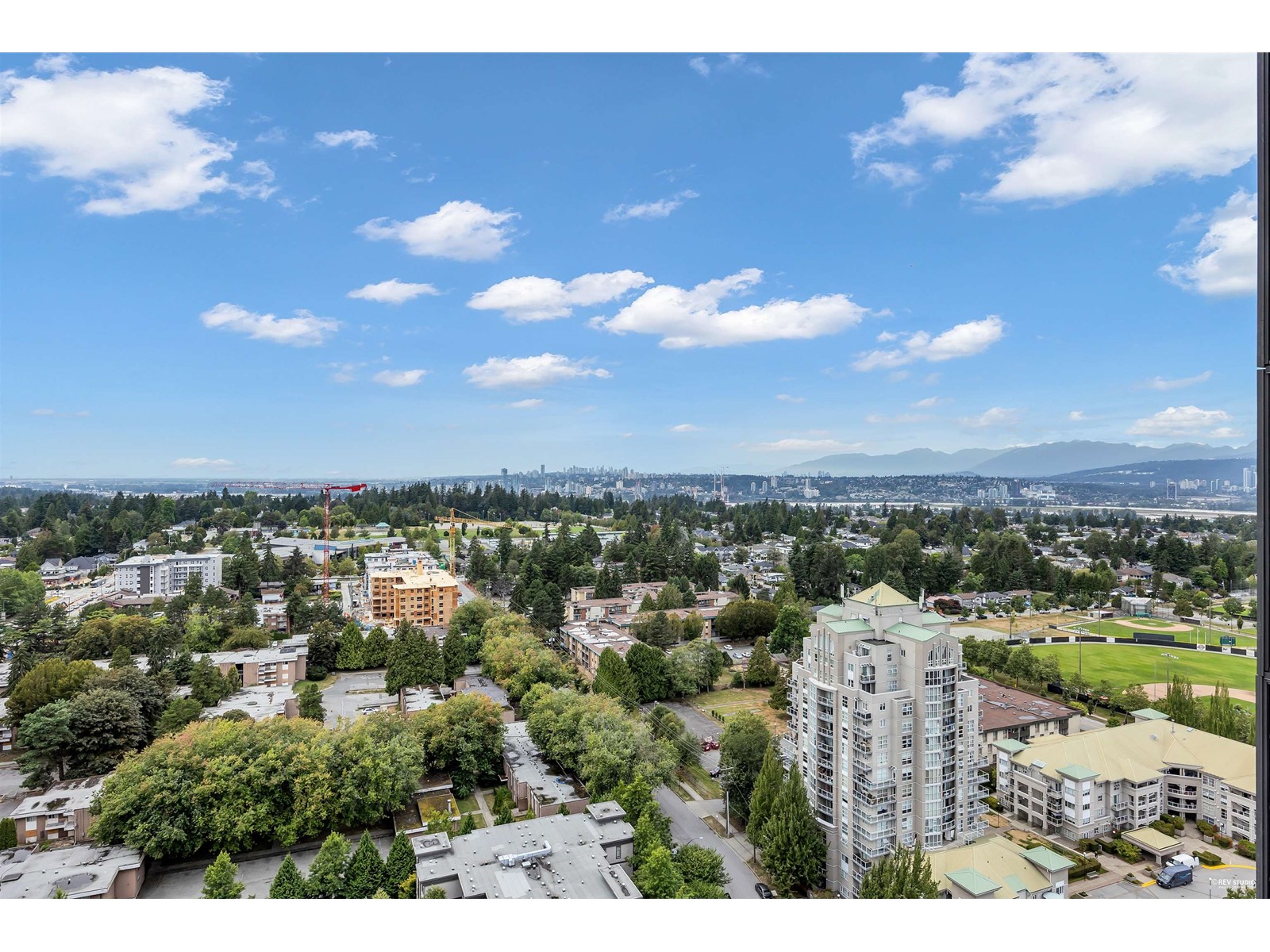 Property at 2510 13428 105 AVENUE image 2