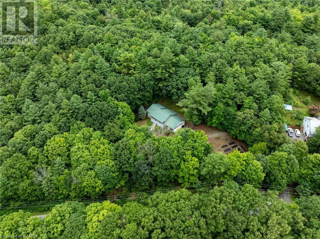 224 Lower Oak Leaf Road, Lyndhurst, Ontario  K0E 1N0 - Photo 3 - 40625853