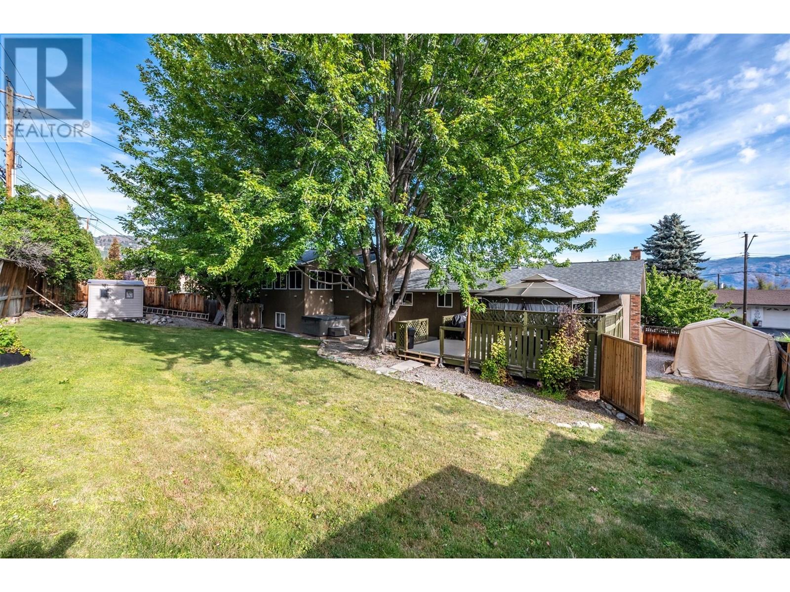 8517 Tomlin Street, Summerland, British Columbia  V0H 1Z4 - Photo 11 - 10322362