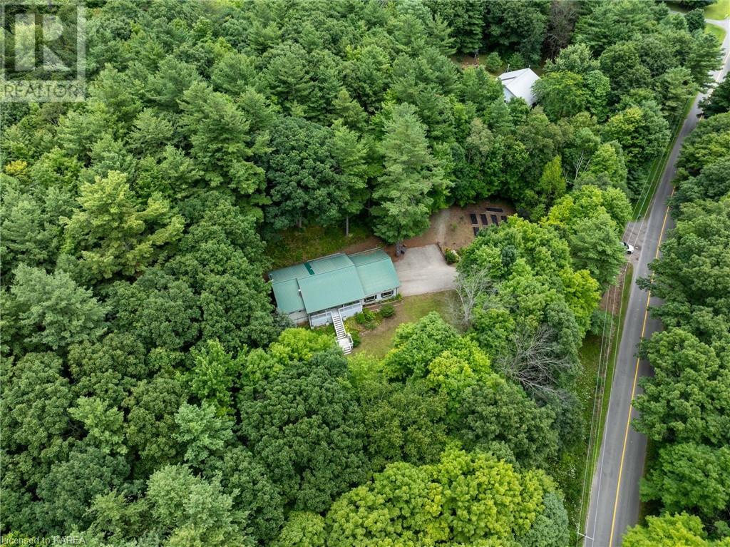 224 Lower Oak Leaf Road, Lyndhurst, Ontario  K0E 1N0 - Photo 5 - 40625853