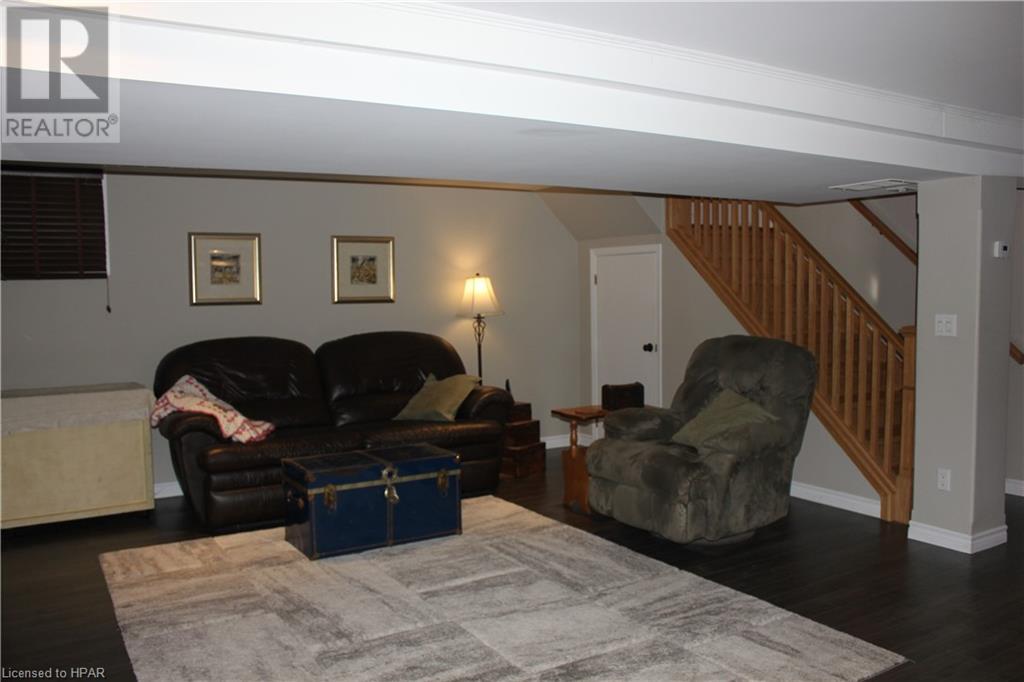 24575 Saxton Road, Strathroy Caradoc (Munic), Ontario  N7G 3H4 - Photo 14 - 40544794