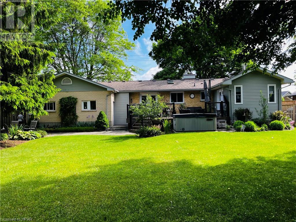 24575 Saxton Road, Strathroy Caradoc (Munic), Ontario  N7G 3H4 - Photo 19 - 40544794