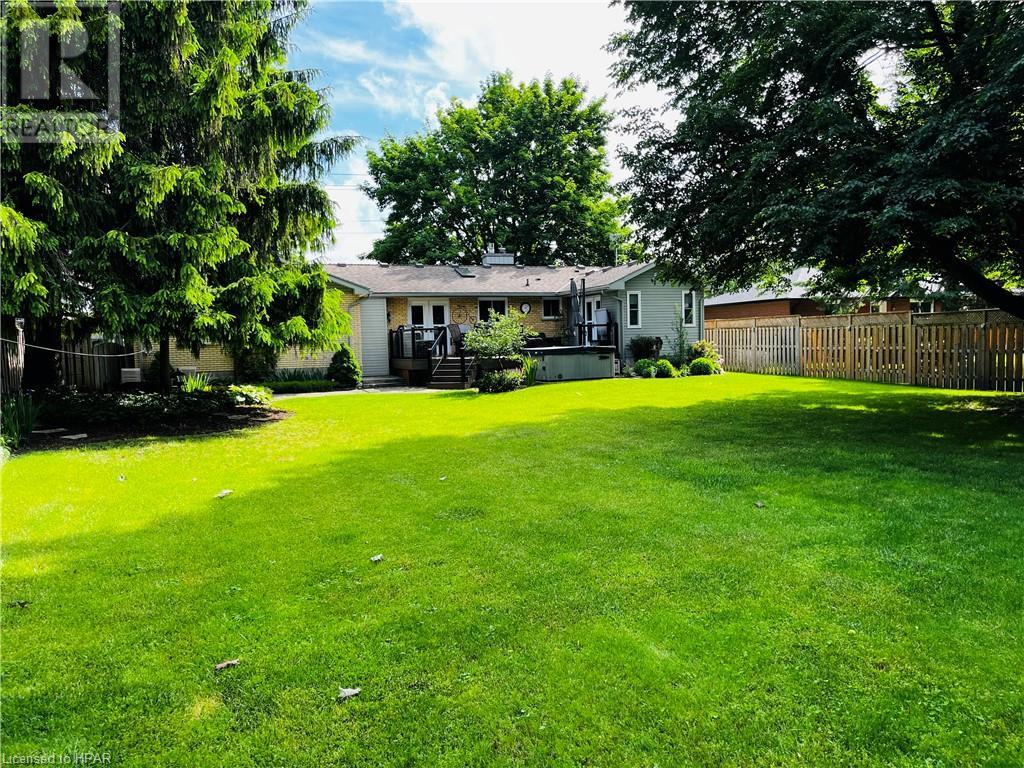 24575 Saxton Road, Strathroy Caradoc (Munic), Ontario  N7G 3H4 - Photo 27 - 40544794