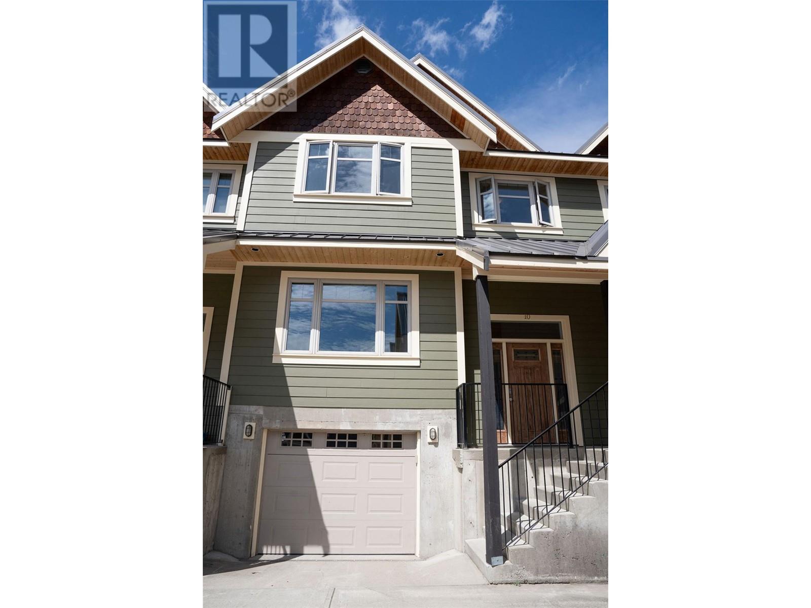 700 Center Street Unit# 10 Revelstoke