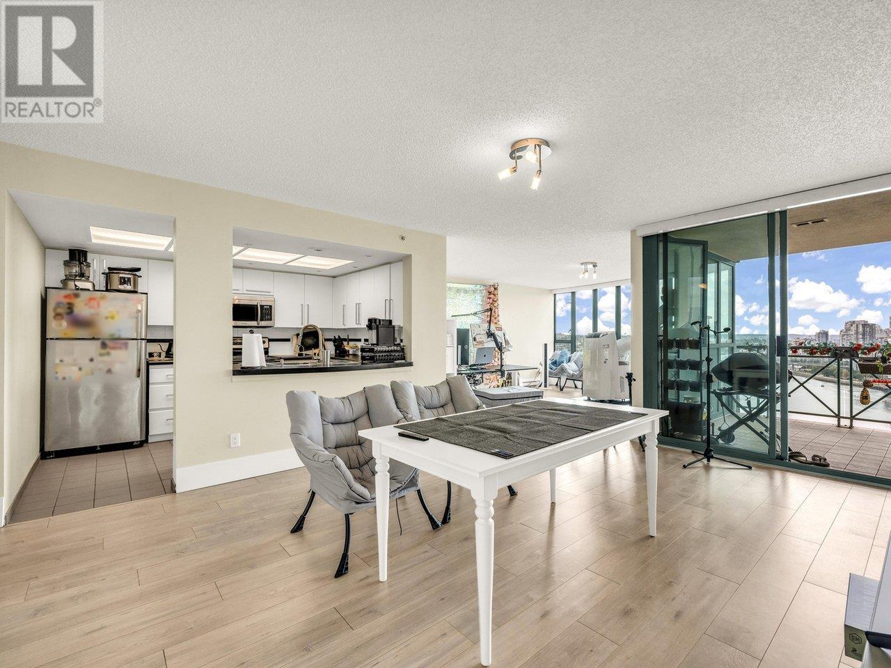 2302 1188 Quebec Street, Vancouver, British Columbia  V6A 4B3 - Photo 9 - R2917635