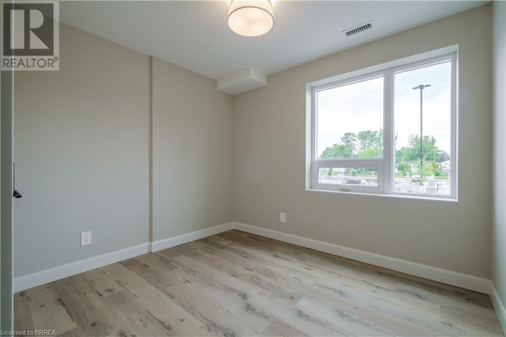 34 Norman Street Unit# 110, Brantford, Ontario N3R 2Y1 - Photo 12 - 40624349