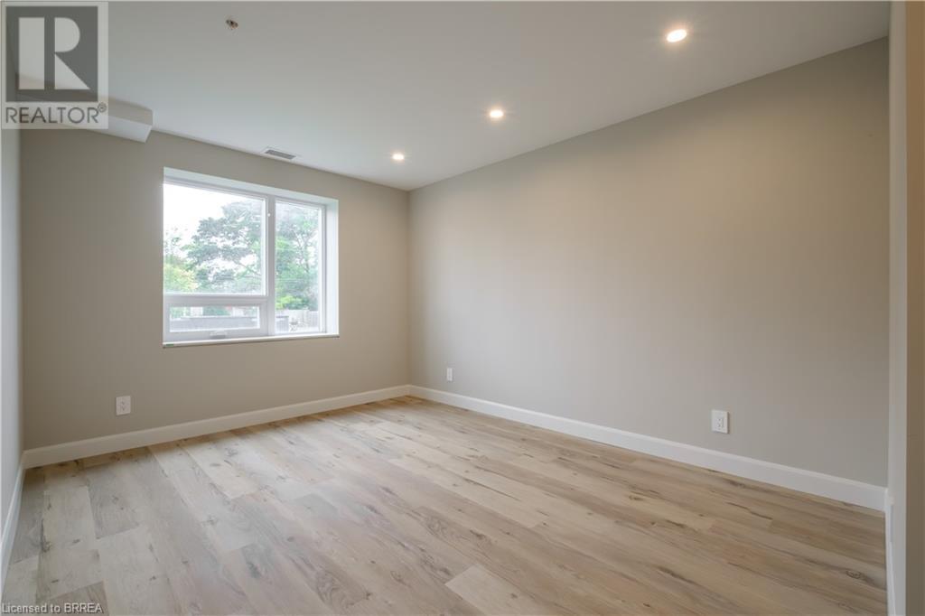34 Norman Street Unit# 110, Brantford, Ontario N3R 2Y1 - Photo 13 - 40624349