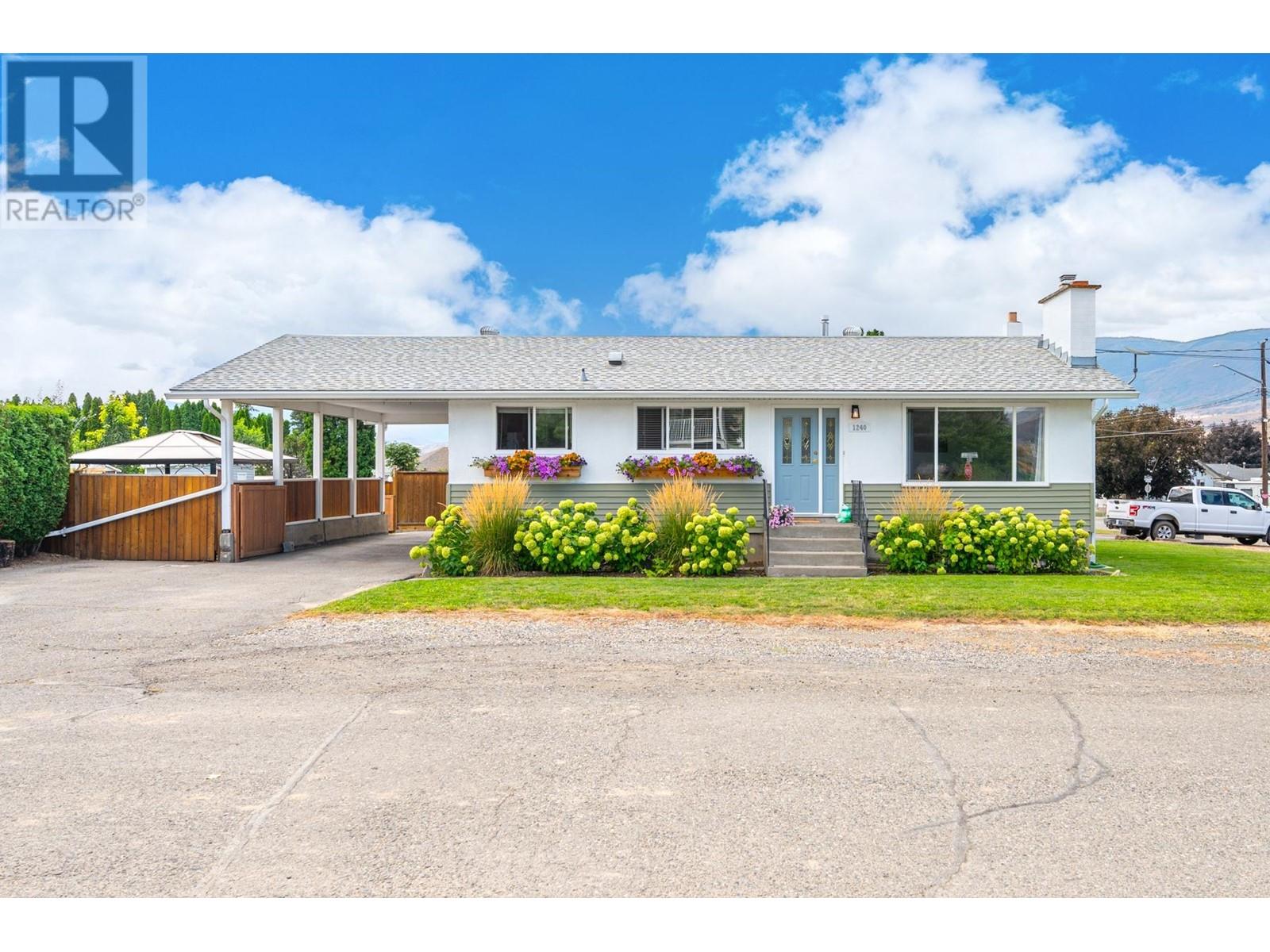 1240 SEMLIN DRIVE, ashcroft, British Columbia