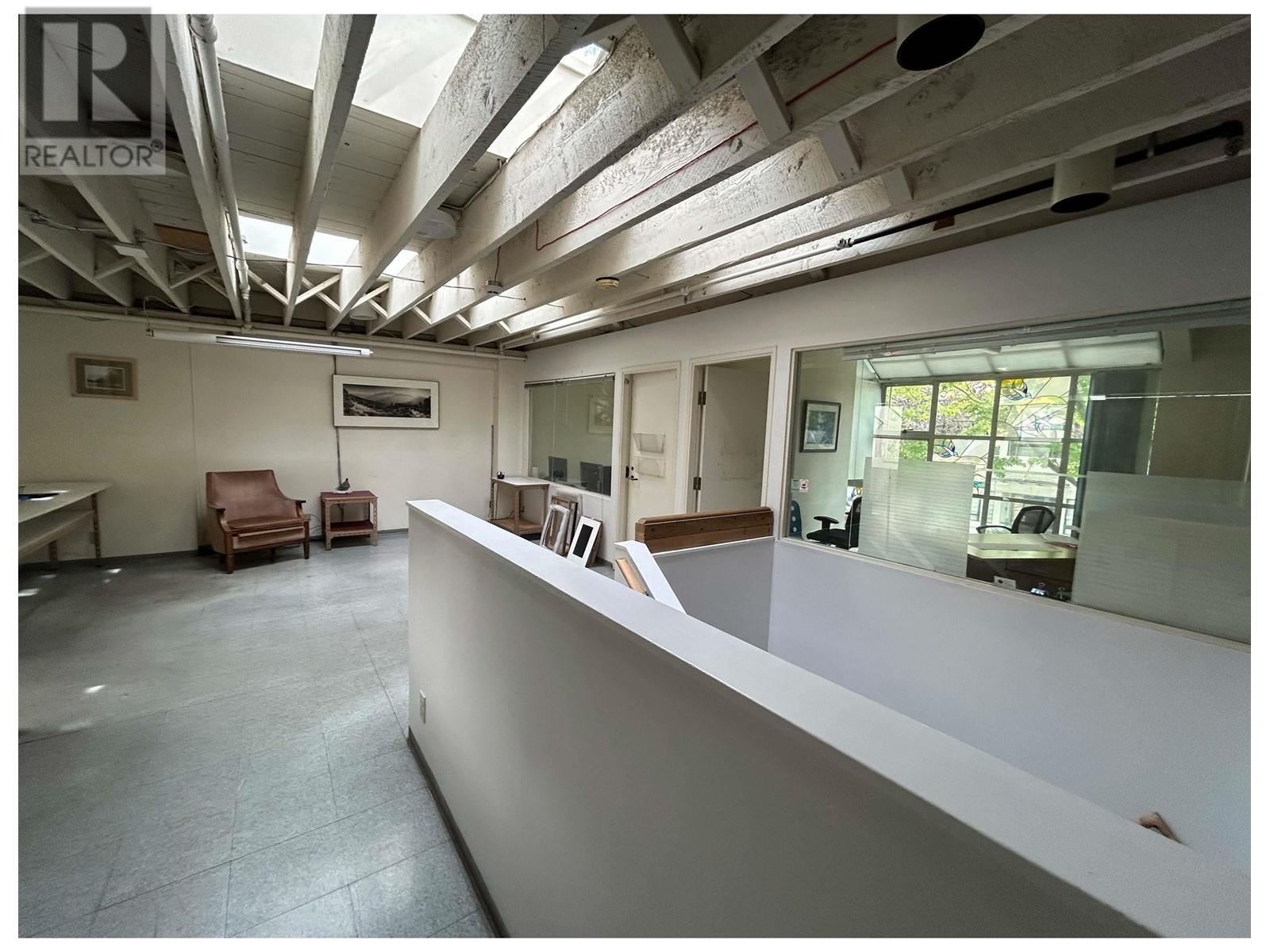 1677 W 2nd Avenue, Vancouver, British Columbia  V6J 1H3 - Photo 4 - C8062405