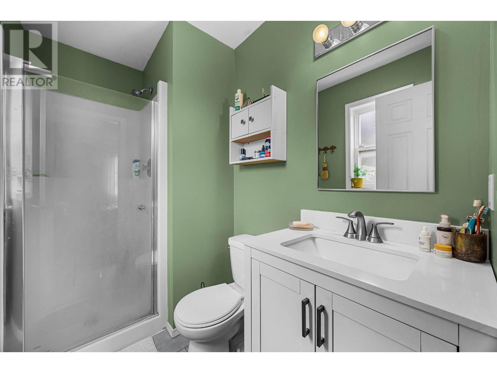 2960 Mclean Place, Merritt, British Columbia  V1K 1G4 - Photo 11 - 180507