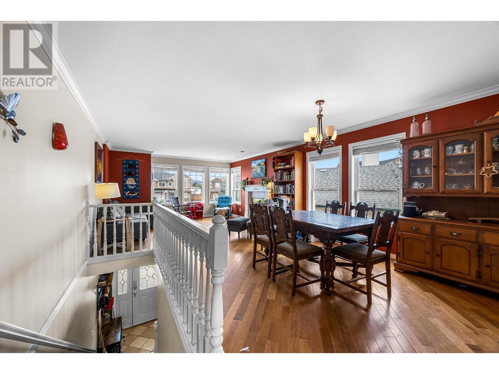 2960 Mclean Place, Merritt, British Columbia  V1K 1G4 - Photo 2 - 180507