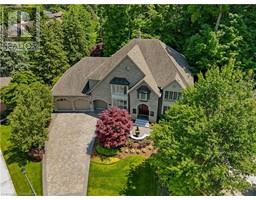 310 BUSHWOOD Court, waterloo, Ontario