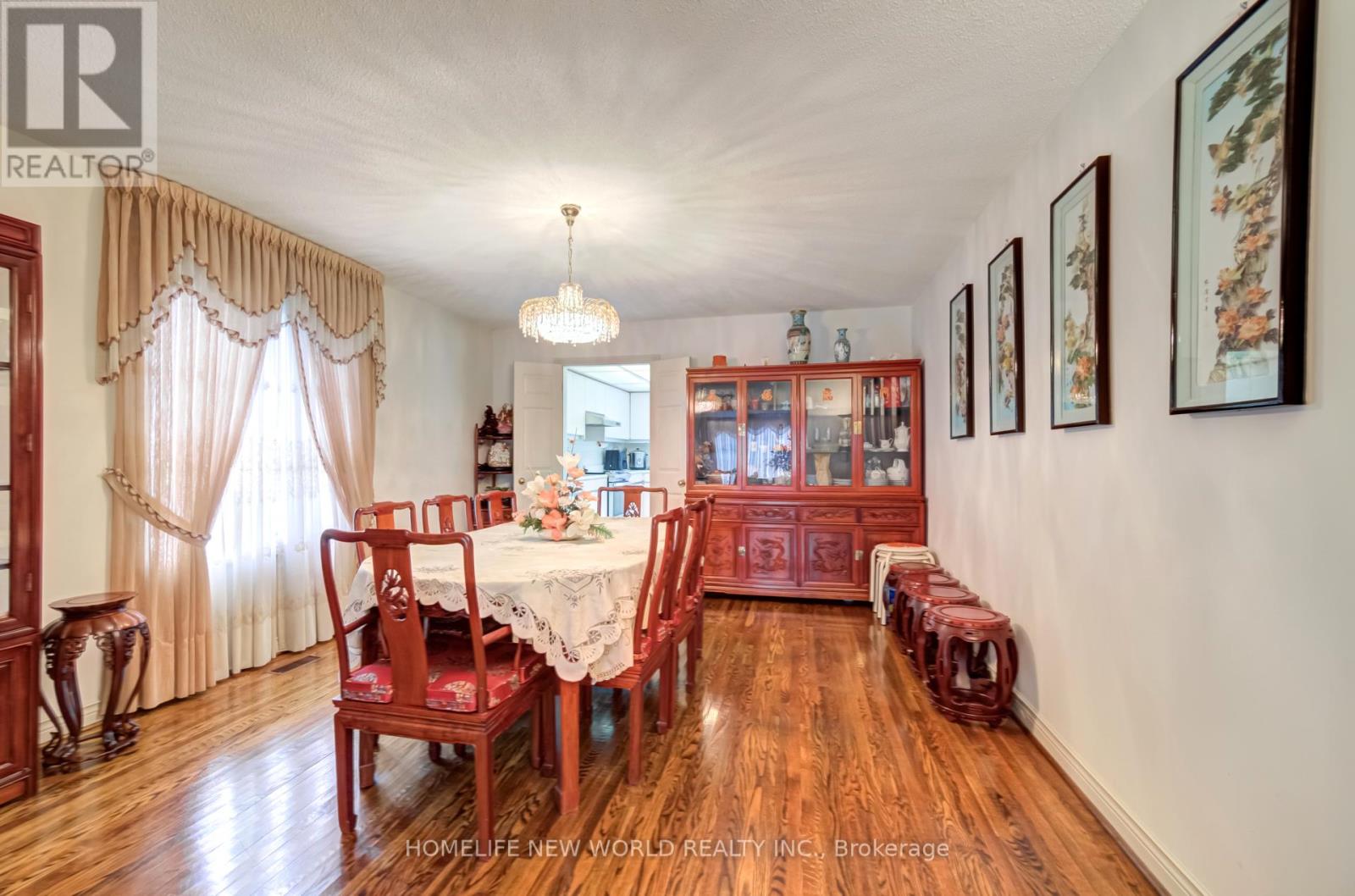 4 Tarbert Road, Toronto (Bayview Woods-Steeles), Ontario  M2M 2Y2 - Photo 10 - C9266506