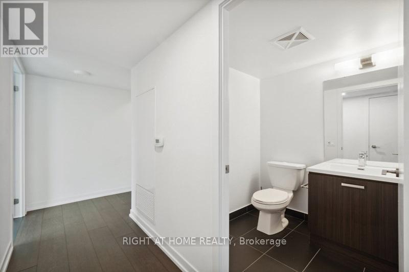 2201 - 125 Redpath Avenue, Toronto, Ontario  M4S 0B5 - Photo 14 - C9266526