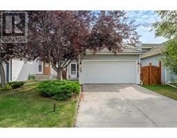 139 Mt Aberdeen Close SE, calgary, Alberta