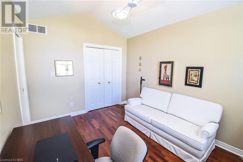 32 Stonegate Place, Fonthill, Ontario  L0S 1E3 - Photo 7 - 40637098