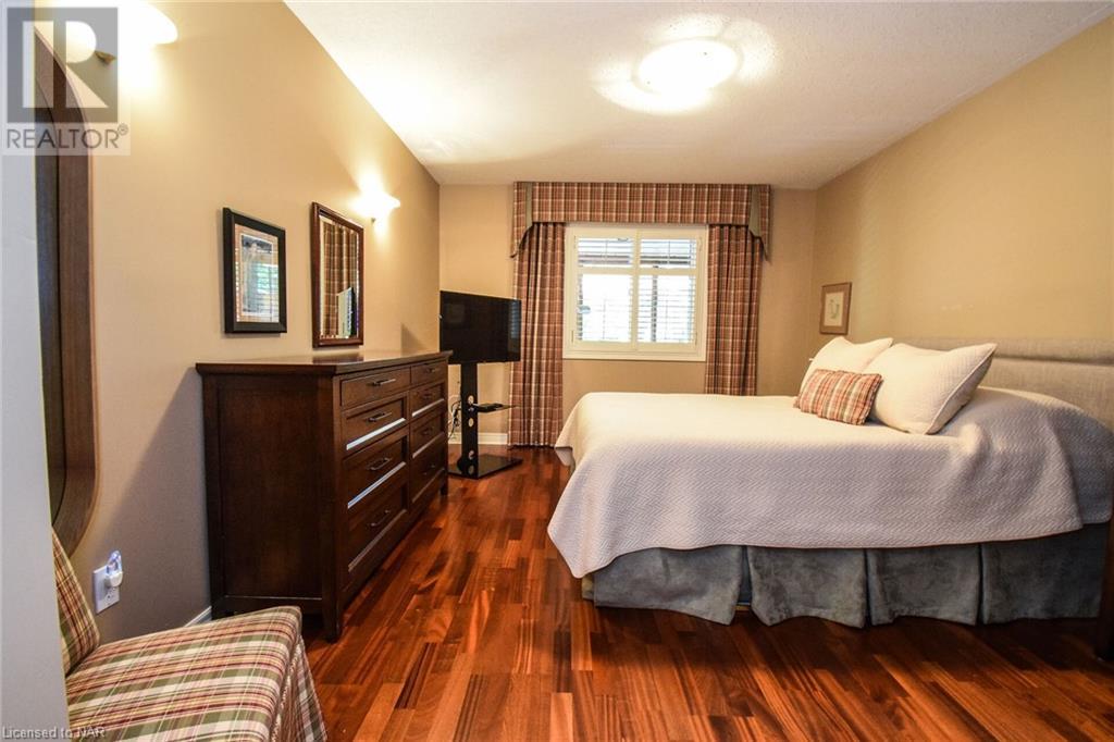 32 Stonegate Place, Fonthill, Ontario  L0S 1E3 - Photo 31 - 40637098