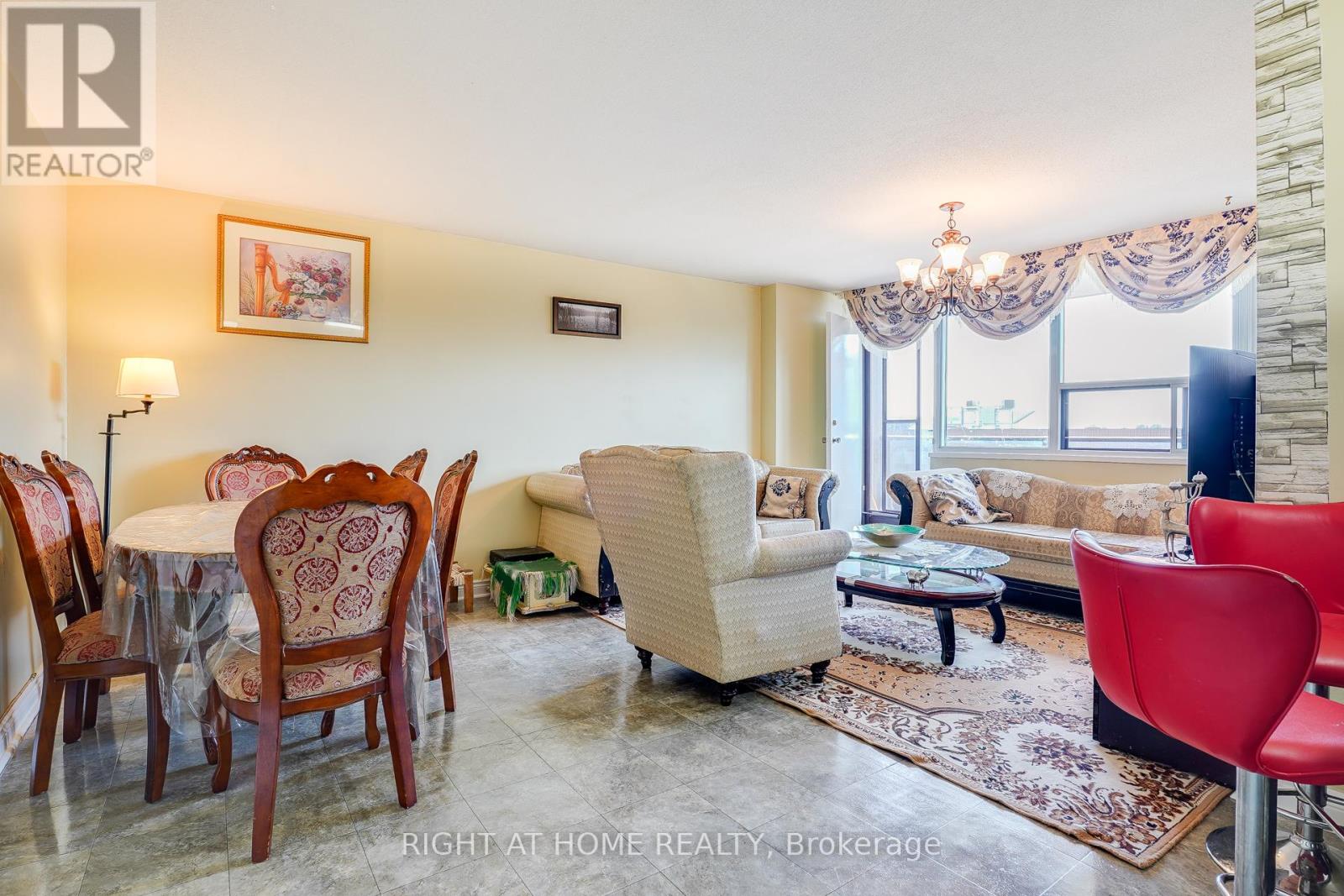 804 - 180 Markham Road E, Toronto (Scarborough Village), Ontario  M1M 2Z9 - Photo 15 - E9266568