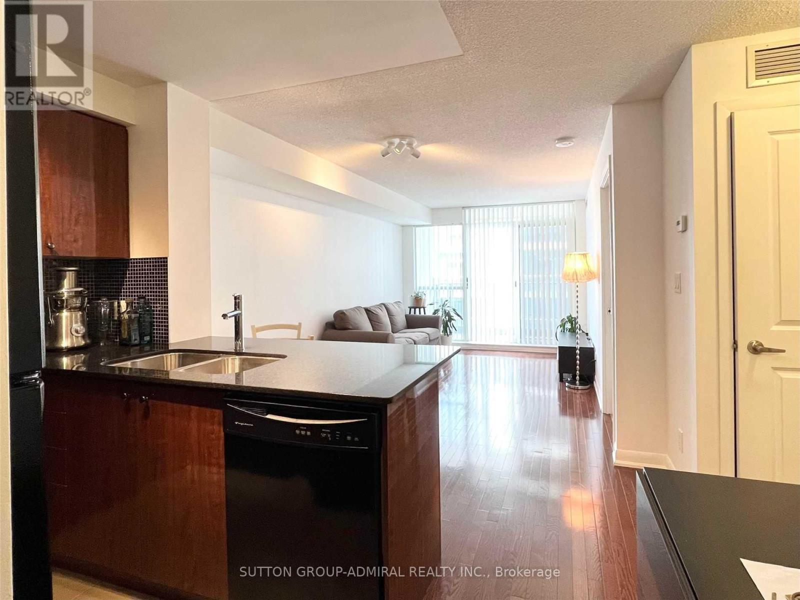 2306 - 5791 Yonge Street, Toronto (Willowdale East), Ontario  M2M 0A8 - Photo 2 - C9265917