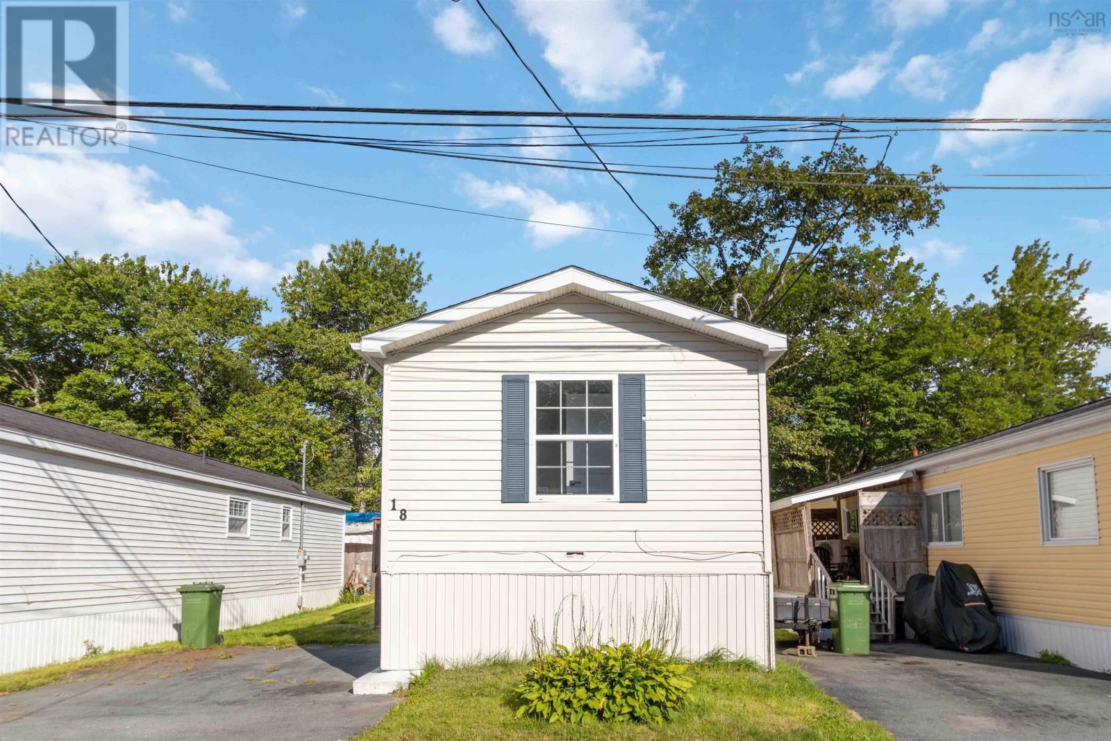 18 Bridget Avenue, Halifax, Nova Scotia  B3R 1H9 - Photo 3 - 202420457