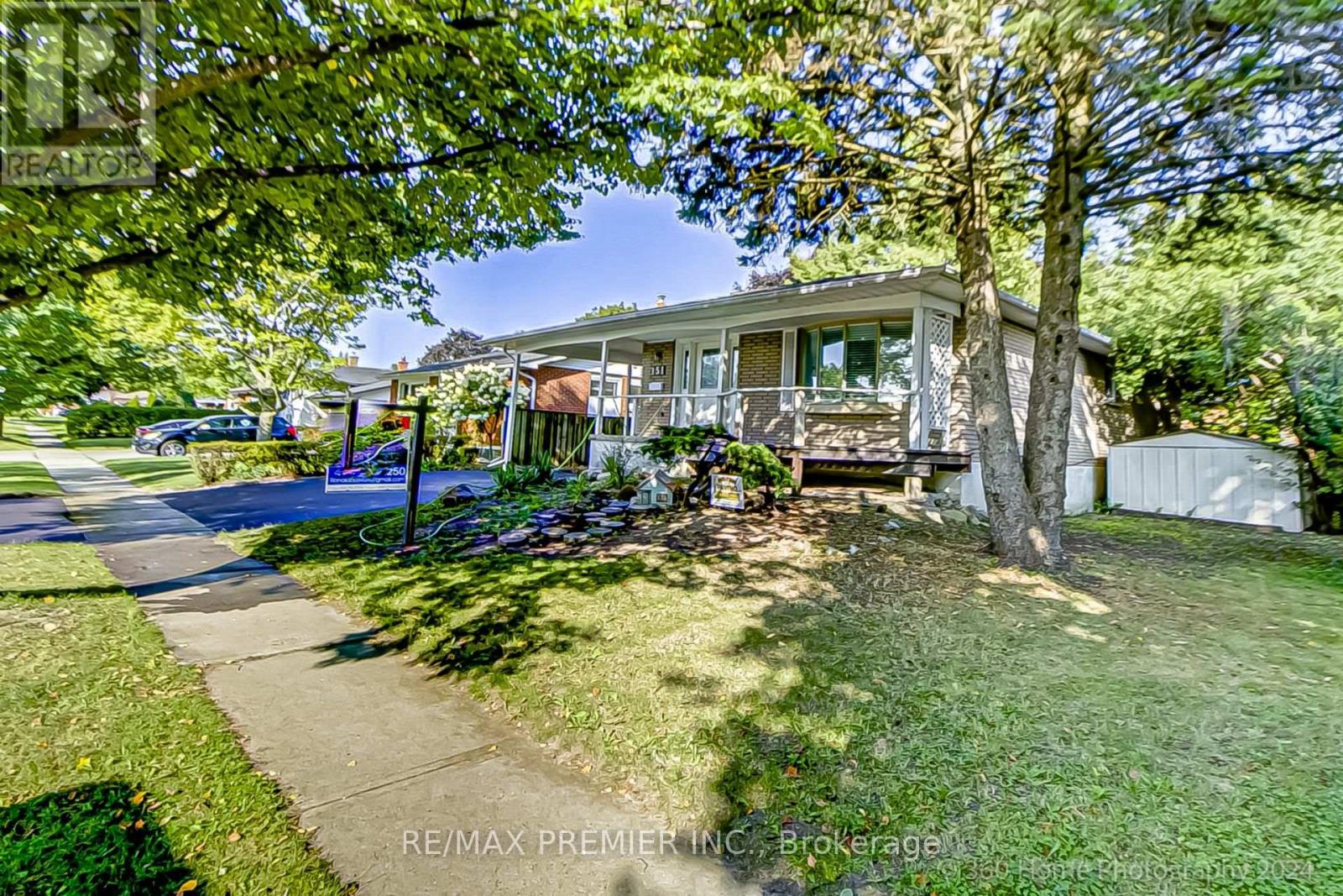 151 Clements Road E, Ajax (South East), Ontario  L1S 1L9 - Photo 1 - E9265193