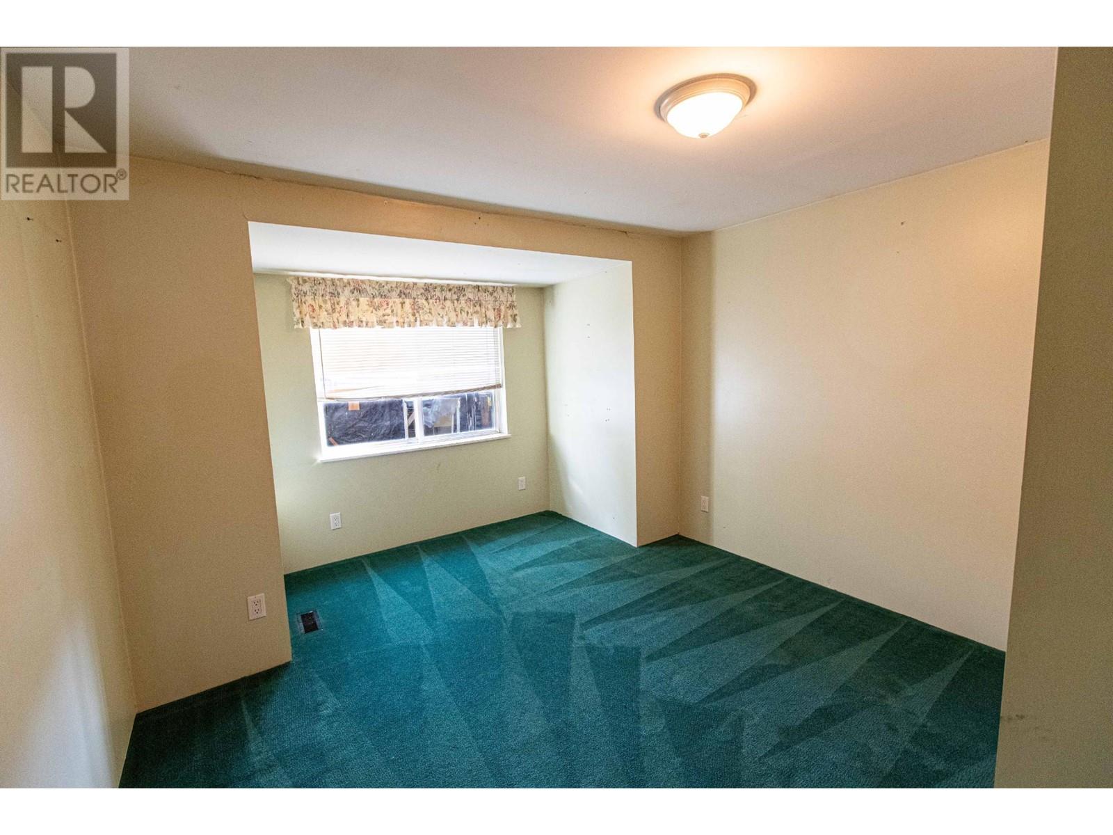 342 Peridot Drive, Logan Lake, British Columbia   - Photo 10 - 180516