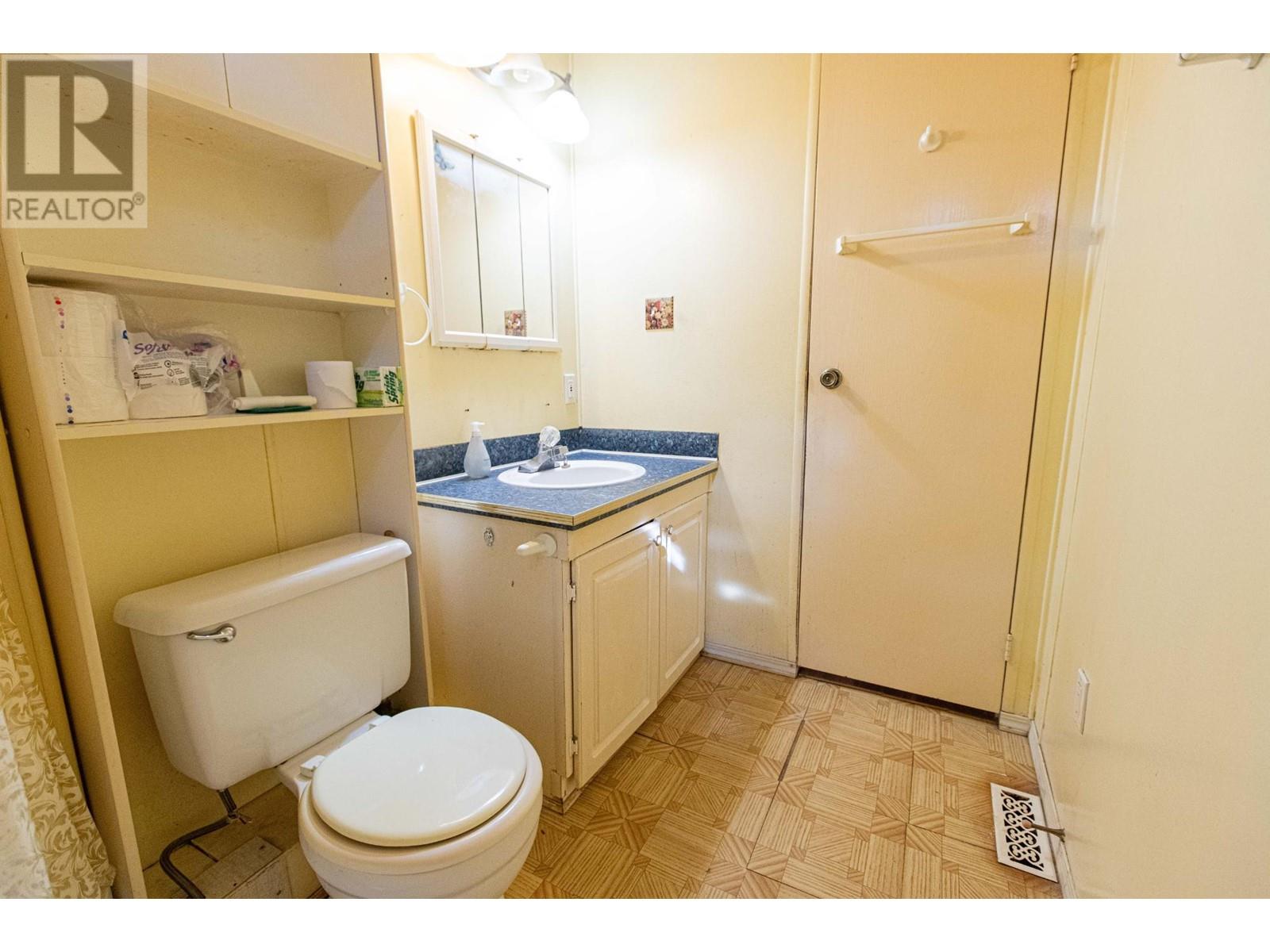 342 Peridot Drive, Logan Lake, British Columbia   - Photo 15 - 180516