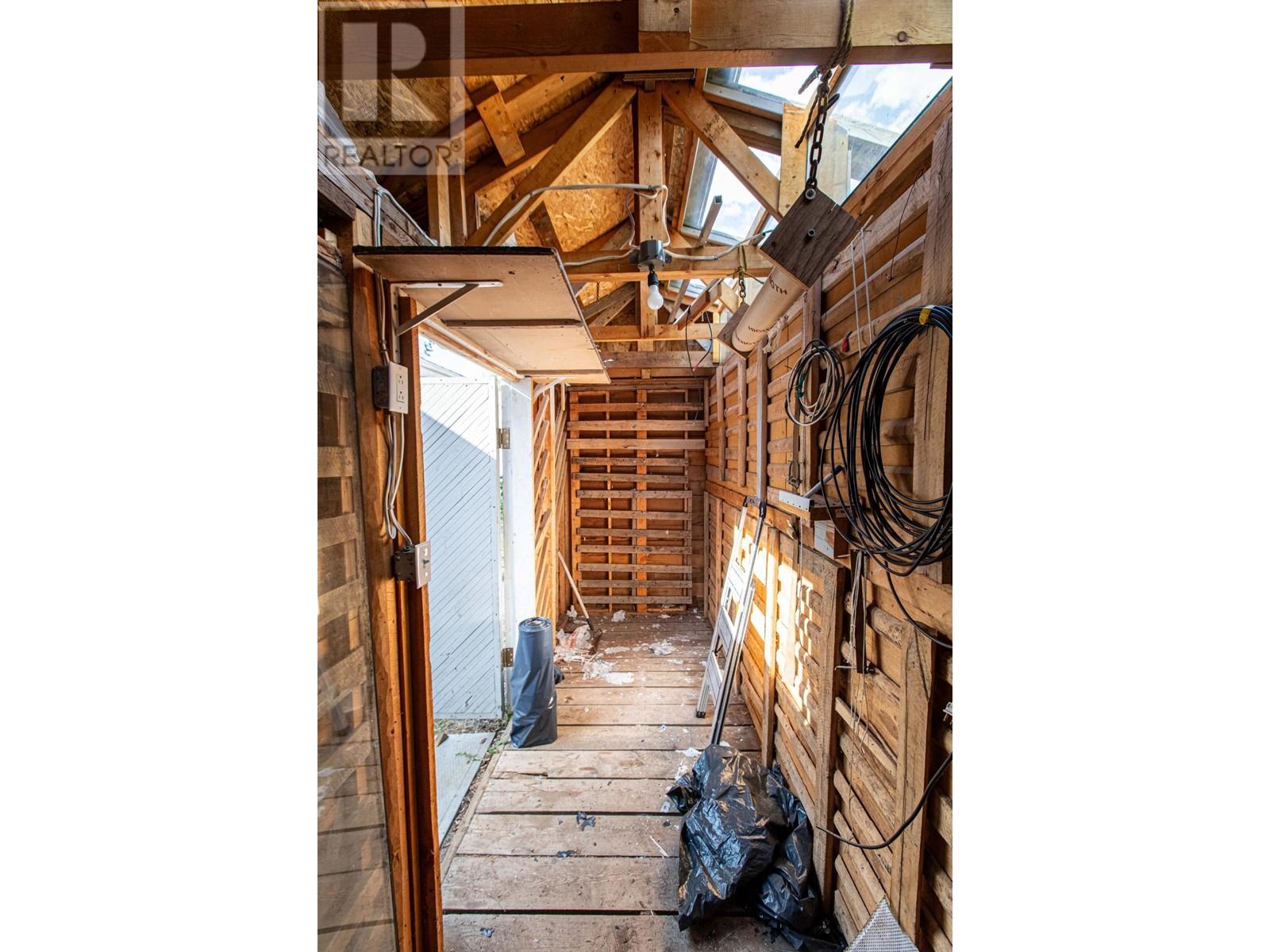 342 Peridot Drive, Logan Lake, British Columbia   - Photo 28 - 180516