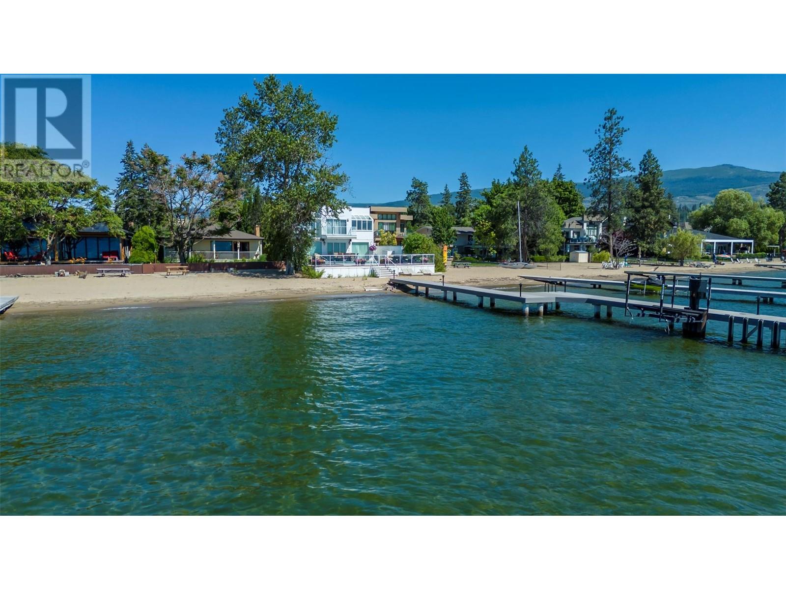 4080 Lakeshore Road, Kelowna, British Columbia  V1W 1V6 - Photo 14 - 10322497