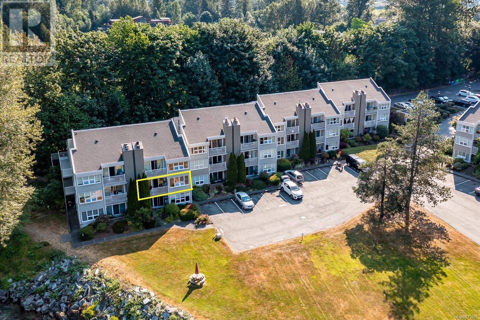 217 205 1st St, courtenay, British Columbia V9N1A5