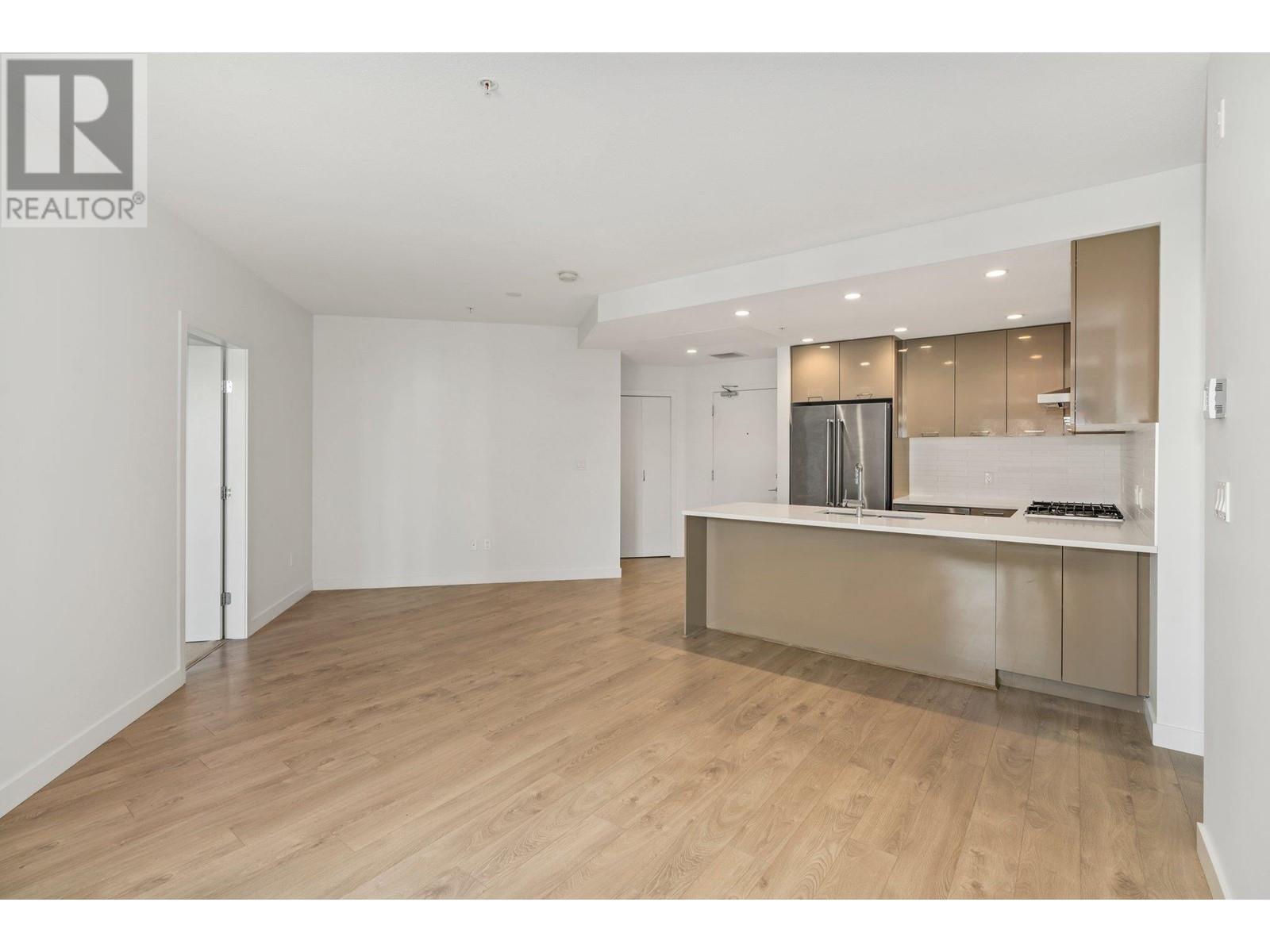 Property at 410 3581 ROSS DRIVE image 3