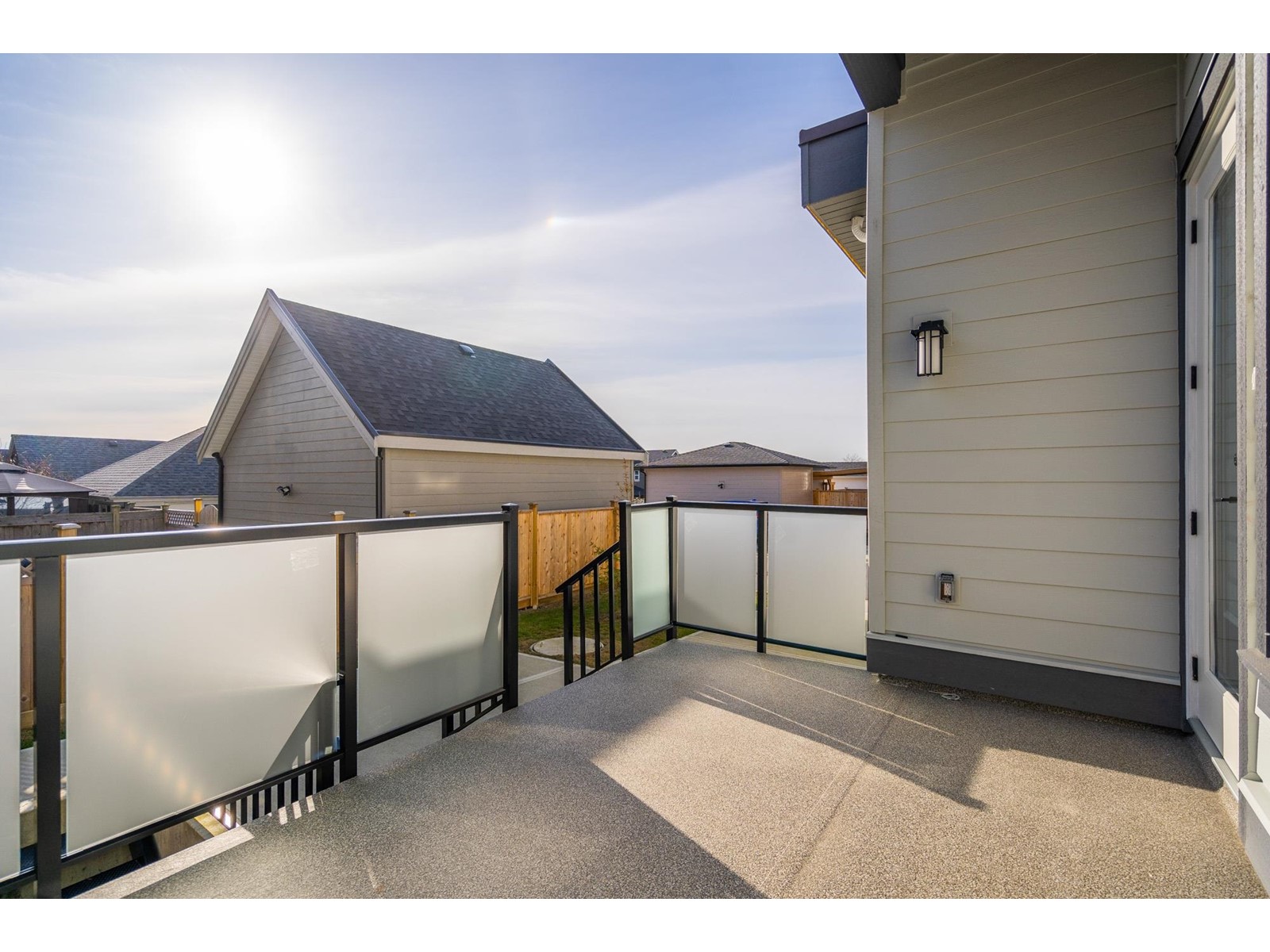 16548 22 Avenue, Surrey, British Columbia  V3Z 0V6 - Photo 26 - R2917835