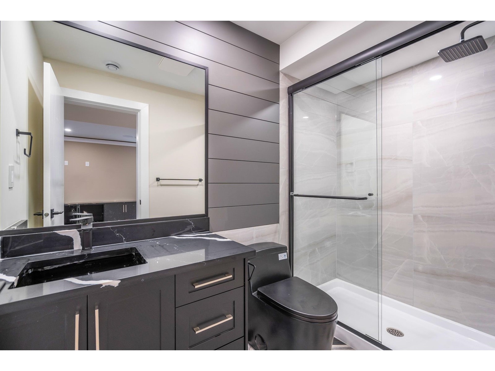 16548 22 Avenue, Surrey, British Columbia  V3Z 0V6 - Photo 24 - R2917835