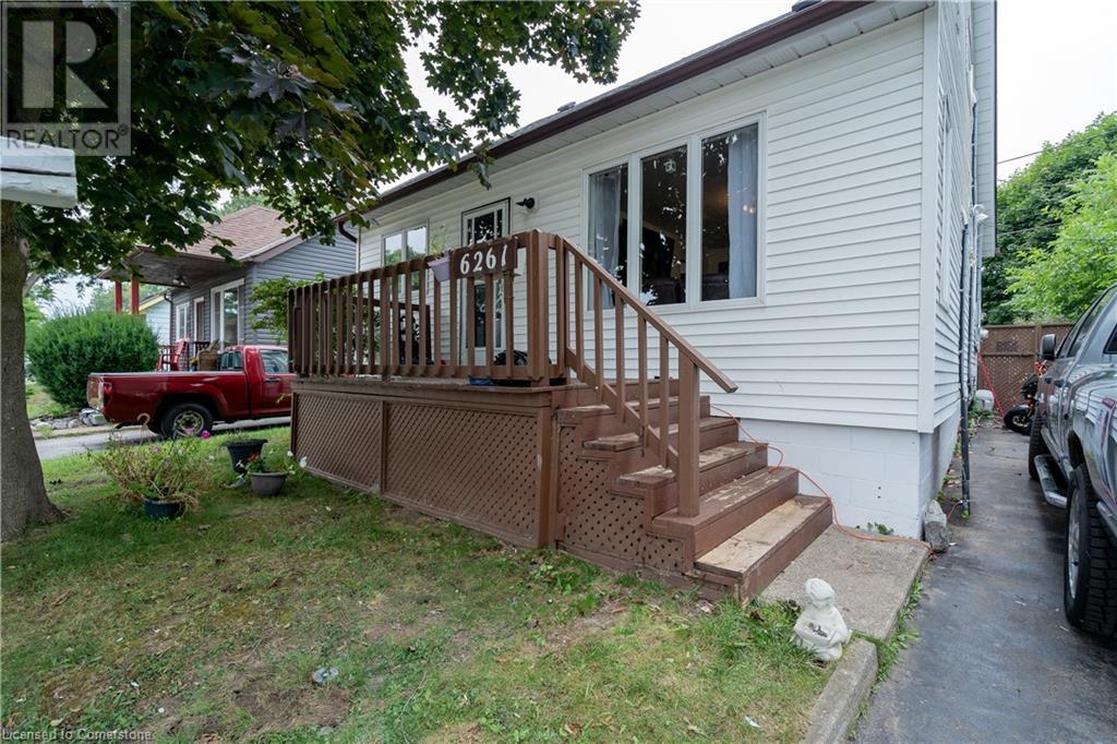 6261 Churchill Street, Niagara Falls, Ontario  L2G 2X5 - Photo 5 - 40637016