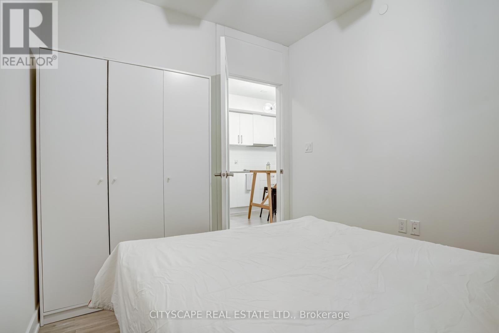 416 - 27 Bathurst Street, Toronto, Ontario  M5V 0R1 - Photo 17 - C9267322