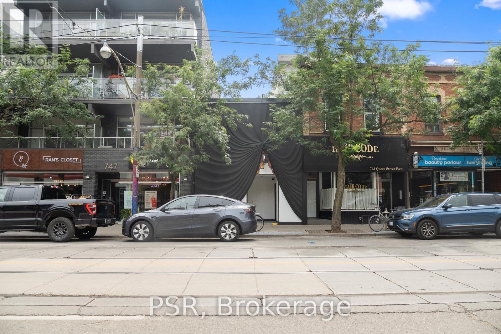 Upper - 745 Queen Street E, Toronto (South Riverdale), Ontario  M4M 1H3 - Photo 4 - E9267388