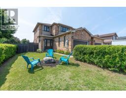 2 RUNDLE CRESCENT, barrie (holly), Ontario