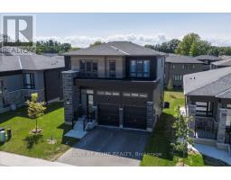 96 BERKELY STREET, wasaga beach, Ontario